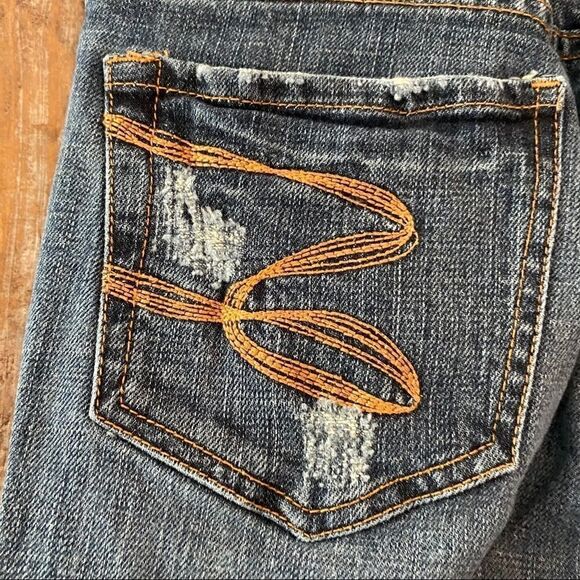 7 FOR ALL MANKIND Sz 27 ‘90s Blue Distressed Ripped Western Flare Stretch Jeans - Picture 10 of 12